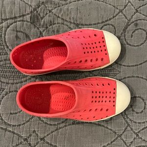 Native Pink slip on shoes